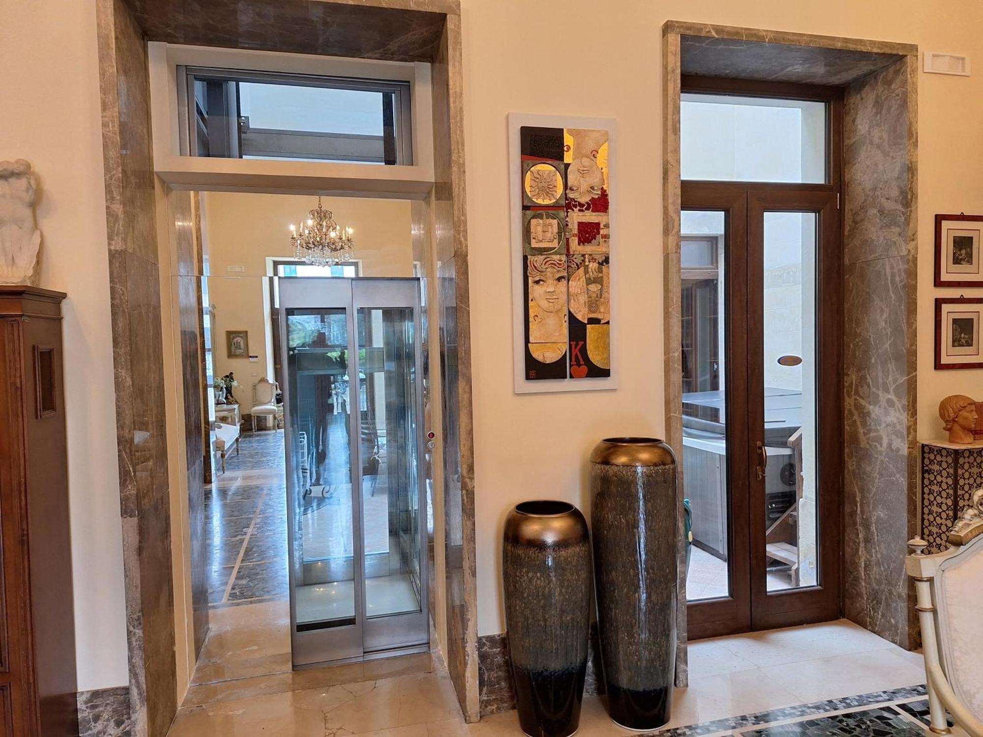 Bed and Breakfast Dimora Charleston Lecce Parcheggio Privato In Loco Gratis Экстерьер фото
