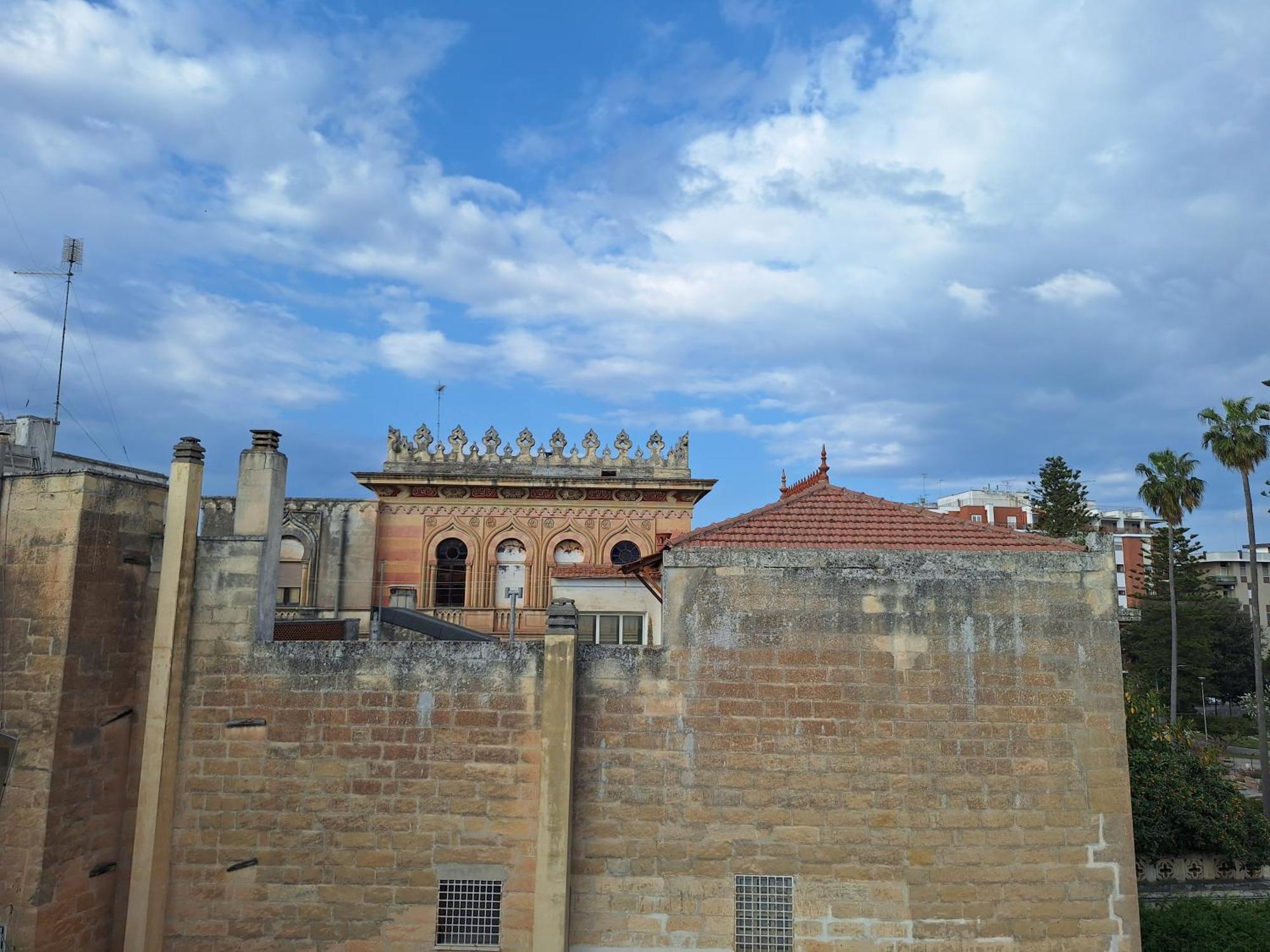 Bed and Breakfast Dimora Charleston Lecce Parcheggio Privato In Loco Gratis Номер фото